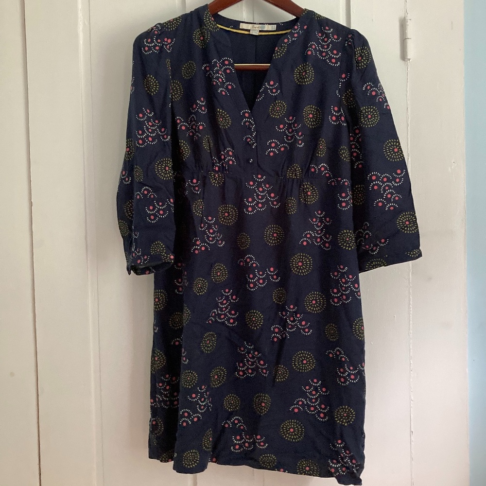 Boden V-neck Floral Tunic Dress with 3/4 Sleeves
